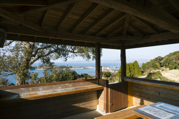 かずま園　小屋