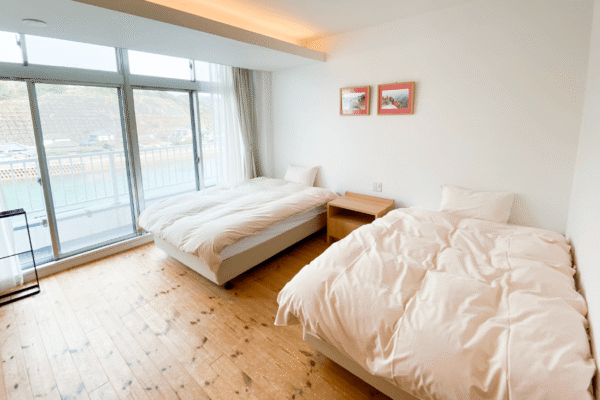 アマクササンタカミングホテル